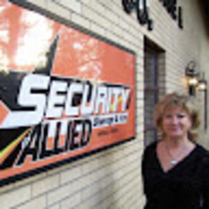 Meet your Posher, Dona